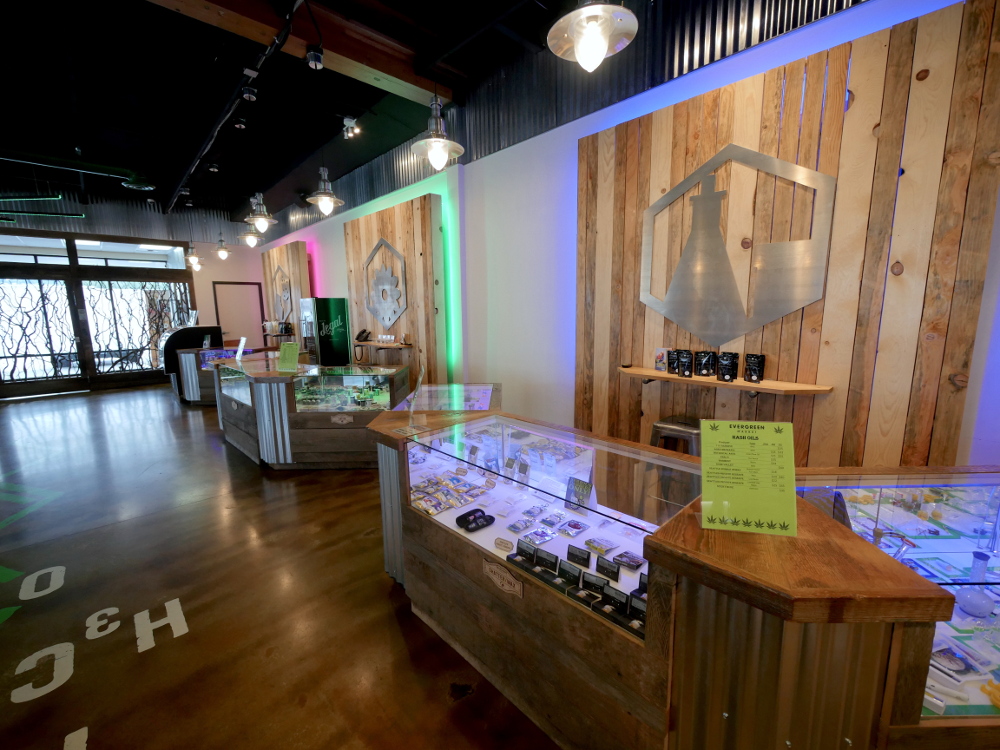 marijuana auburn retail shop